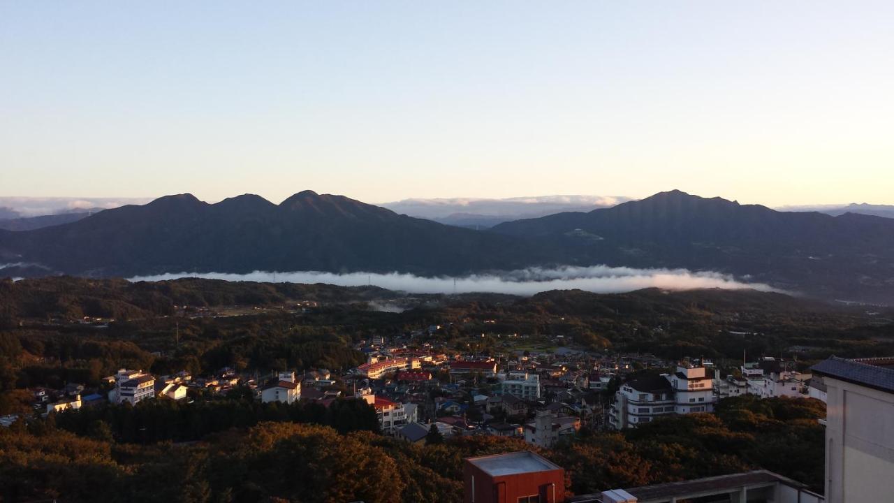 Shinki Hotel Shibukawa Екстериор снимка